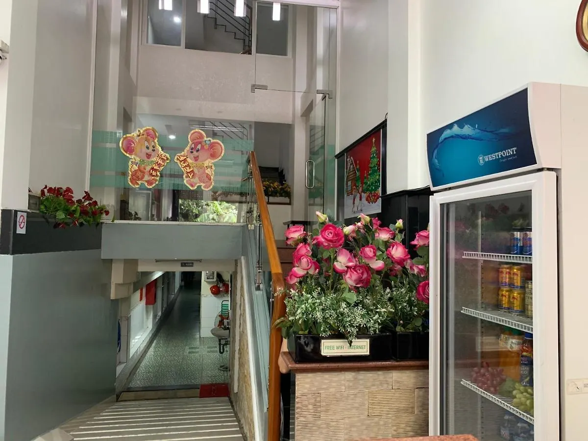 Khach San Dinh Dinh Hotel Ho Chi Minh City